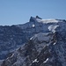 Ringelspitz (3248 m) - der höchste Sankt Galler gesehen vom Skidepot am Pizol; vorne das Sazmartinshorn (2827 m)