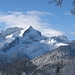 Hochblassen, Alpspitze und Zugspitze funkeln in der Morgensonne.