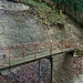 Das Lochbachtobel ist der interessanteste Aufstieg auf den Tännler. Zahlreiche Treppen und Brücken überwinden die Nagelfluhstufen.