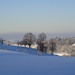 nach wenigen Minuten bereits ein hübscher Ausblick in die sanften Hügelzüge und bis in den (jetzt wolkenverhangenen) Jura