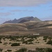 Cardon-Gruppe:El Castillo,Cardon(der breite Höhenzug) und ganz rechts die Punta de la Galera.Der kleine Zacken ganz links hat keinen Namen