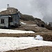 Gipfelhütte auf der Marmolada di Penia