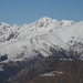 al centro della foto il pizzo di Gino,segue la cima delle Pianchette e poco in basso a sinistra il rifugio Croce di Campo