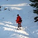 in Ski- und mit Schneeschuhen