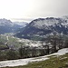 viel Grün im Engelberger Tal, wenig Schnee am Stanserhorn