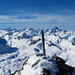 Gipfel"kreuz" des Marchhorns mit Berner Oberland