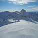S-Gipfel vom N-Gipfel: links davon P. di Strega und Torrone Alto, hinten rechts Monte Rosa