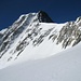 Galenstock 3586m, Aufstieg zum Nordostgrat in tiefem Schnee und Fels (rechter Bildrand)