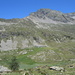 Panorama verso l'Alp de Mem e il [http://www.hikr.org/tour/post5625.html  Pizzo di Claro] alle sue spalle