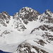 die Schöntalspitze(3008m) von Süden; bietet bei gutem Firn eine schöne Abfahrt nach Süden. Abfahrt von der Zischgenscharte links des Gipfels