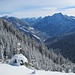 Das winterliche Rißbachtal mit vielen bei hikr beschriebenen Karwendelgipfeln.