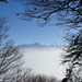 Die nördliche Alpsteinkette erhebt sich über dem Nebeldunst
