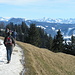 Auf dem Weg zur Stächelegg, der Blick schweift vom Schlossberg über Clariden, Titlis und Wendenstöcke bis zum Sustenhorn
