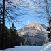 Abfahrt auf dem Strässchen - mit "Tor-Blick" zum Schibegütsch