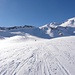 Lonesome Skitourengänger auf dem Weg zur Spitzmeilenfurggel