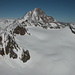 Auf dem Gipfel: Bietschhorn über dem Joligletscher und zwischen Wiler- und Gletscherhorn 