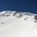 Gipfelaufstieg (aktuell wegen Schneemangel zu Fuss) Piz Giuv