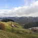 Unterhalb Aspiegg, Blick über die Höfe auf Hinderaspi Richtung Obergoldbach - zu den östlichen Emmentaler "Höger"