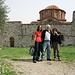 Helena, Pilar und Paco vor der Agios Theodoros Kirche