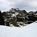 Lütispitz
Der Föhn hat dem Schnee in den letzten Tagen südseitig arg zugesetzt. 
([http://www.hikr.org/gallery/photo264033.html im 2010] hatte er fast einen Monat später noch mehr Schnee)