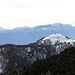 <b>Panorama sul [http://www.hikr.org/tour/post28956.html  Monte Ferraro] e su altre cime delle Prealpi</b>.