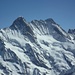 <strong>Schreckhorn </strong>(4078 m) und <strong>Lauteraarhorn </strong>(4042 m); Das Schreckhorn ist der h&ouml;chste Berg der ganz auf Berner Boden steht und zugleich der&nbsp;anspruchsvollste (ZS+)&nbsp;Viertausender der Berner Alpen. Das Lauteraarhorn ist einfacher (ZS). Auf dem Verbindungsgrat (S+) zwischen den beiden Gipfeln warten Schwierigkeiten bis zum IV. Schwierigkeitsgrad.
