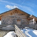 An der Runggerer Saltnerhütte - A.D.2001m steht auf dem Schildchen über der Tür: heißt das, Datum der Erbauung und Höhenlage sind identisch?