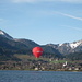 Tegernsee mit Ballon vor Bad Wiessee