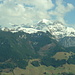 von Norden wirkt der Dreispitz noch halbwegs winterlich (links First, vorne Wetterlatte)