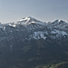 In der Mitte die Schwalmere, rechts das Morgenberghorn, ganz links sieht man die Lobhörner