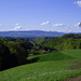 Von oberhalb Rüedisbach schweift der Blick über das Mutzbachtäli zum Jura