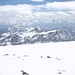 Aussicht vom Gobba di Rollin (3899m) nach Süden. Die markannten Felsgipfel sind Grand Tournalin (mitte; 3379m) und Monte Roisetta (rechts; 3334m).
