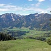 schöner Aufstieg über Wiesengelände, Blick übers Leitzachtal