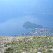 Blick von unterhalb des Mt. Tremezzo hinab nach Lenno