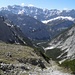 Blick auf die südlichste Kette des Karwendel(Hinterautal - Vomper - Kette), dahinter liegt das Inntal