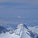 Ganz hinten lässt sich auch der Mont Blanc blicken.