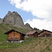 Alp Oberberg vor dem gleichnamigen Horn