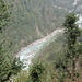 es geht zunächst am Hang über dem Dudh Khosi entlang - dem Milchfluss, der von den Everest-Gletschern herabkommt