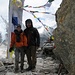Margit und ich am Gipfel des Kala Pattar (5545 m) gegen 13:45 Uhr
