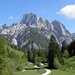 Auf dem Weg zur Bindalm, mit Blick zur Reiteralpe; wilde Berggestalten wie in den Dolomiten