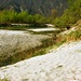 Nebst Kiesbänken wird der Fluss von ausgedehnten Sanddünen gesäumt.