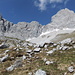 Lamsenspitz-Ostwand und der Lamsenhüttenturm(links,2216m), ein recht beliebtes Kletterziel