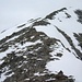 Dani im Aufstieg vom Skidepot in den Sattel P.2916m. Im Hintergrung ist der namenlose Gipfel P.2997m.