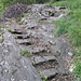 gradini scavati nella roccia