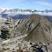 <b>Omino di vetta dello Schwarzlochhorn (2745 m) e Blauberg (2729 m)</b>.