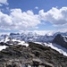 Die markanten schwarzen Wendenstöcke anschliessend Mähren, im Hintergrund das Gwächtenhorn<br />Vorne am re. Bildrand der Barglen<br />