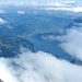 Tiefblick zum 2.500m tiefer gelegenen Urner-See, nach Brunnen und Schwyz (Zoom)
