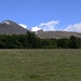 Loma del Pliegue Tumbado links, Cerro Solo in der Mitte und rechts wie gewohnt Cerro Torre in den Wolken