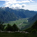 da poco sopra Borlasca vi è un prato con fontana e il panorama è vasto: in basso il lago di Novate Mezzola,a sinistra si vede la valle Codera e dietro,la testata della valle dei Ratti. Sullo sfondo si nota il passo di S.Marco
