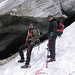 Diego e Matteo in posa davanti alla bocca del ghiacciaio.